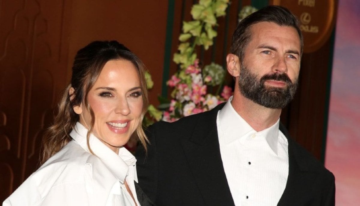 'Spice Girls' star Mel C officially ties the knot with Chris Dingwall
