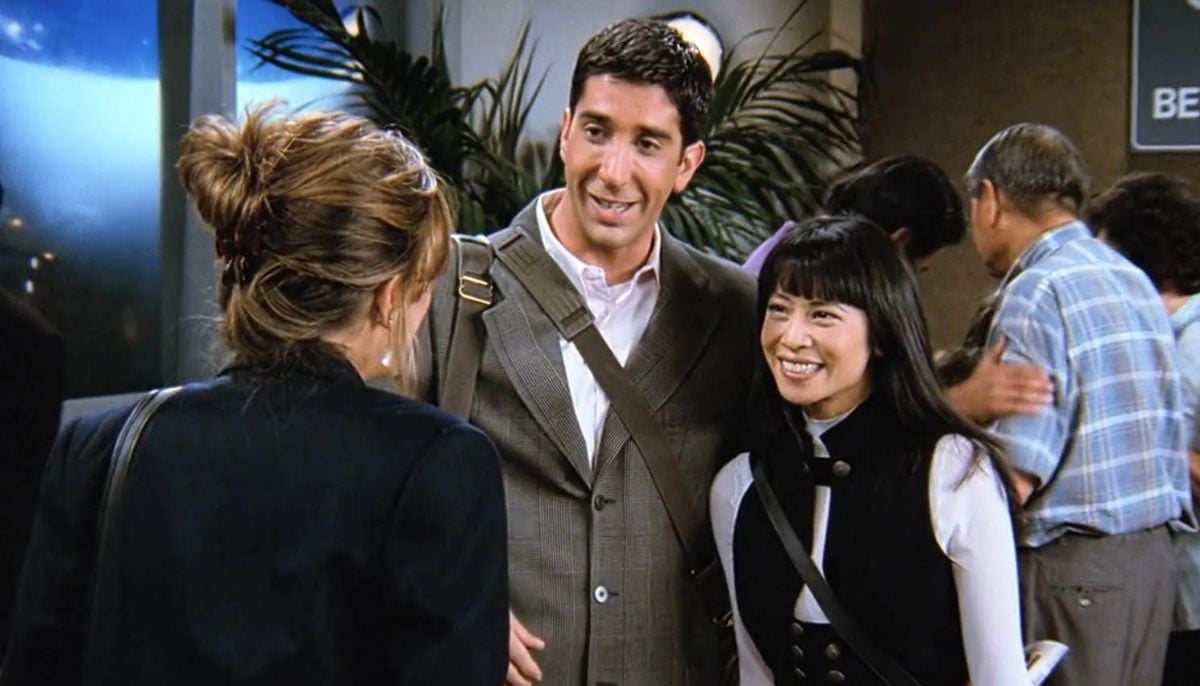 'Friends' star Lauren Tom reveals daughter Ellie has cancer