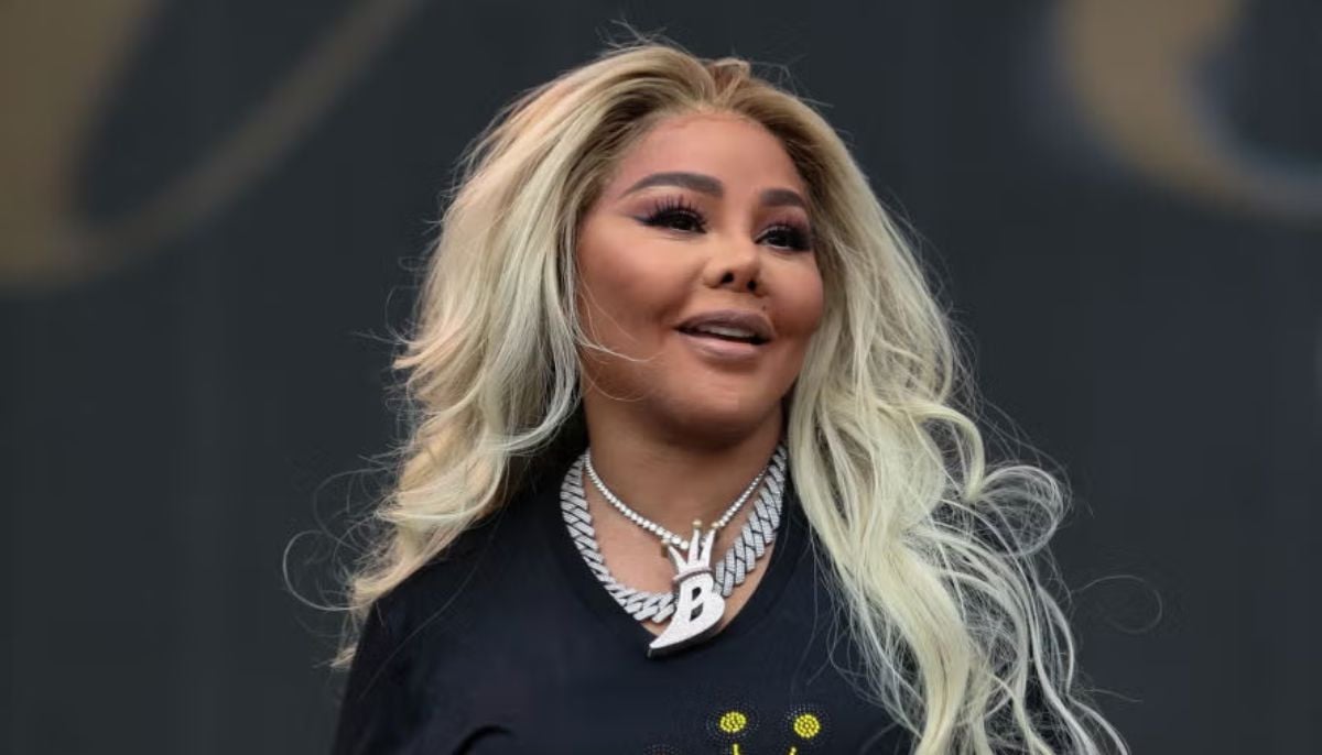 Lil’ Kim makes rare red-carpet appearance with daughter Royal Reign