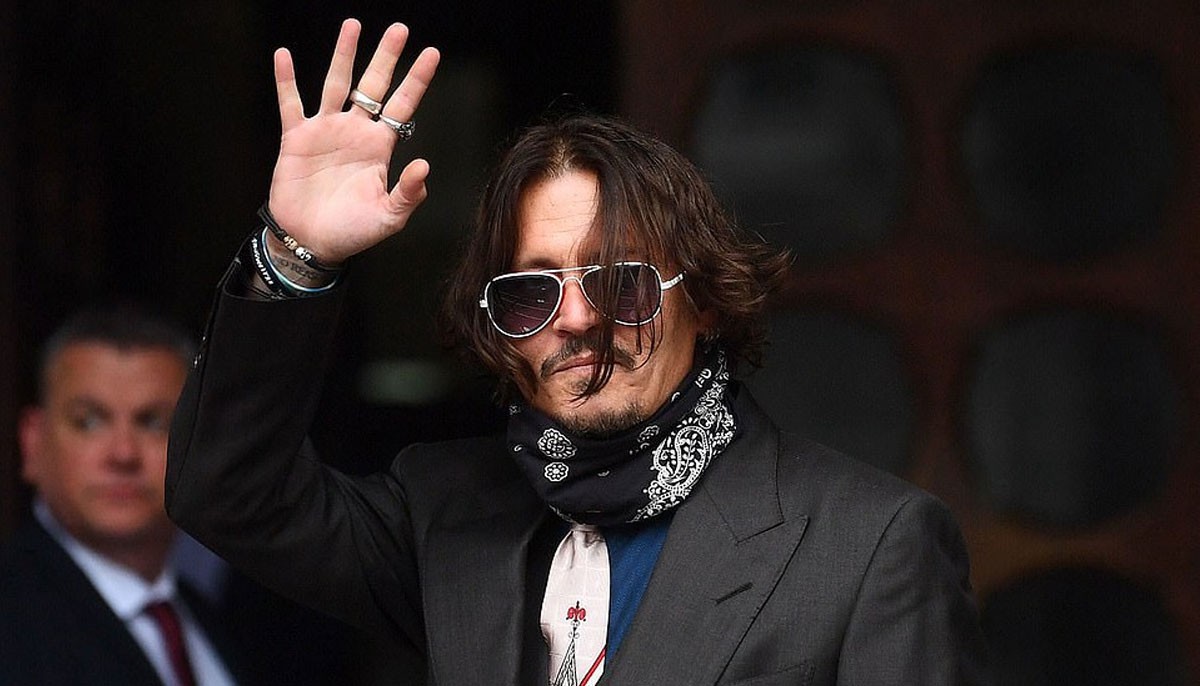 Johnny Depp’s detached finger and bloodied photos shown in British court