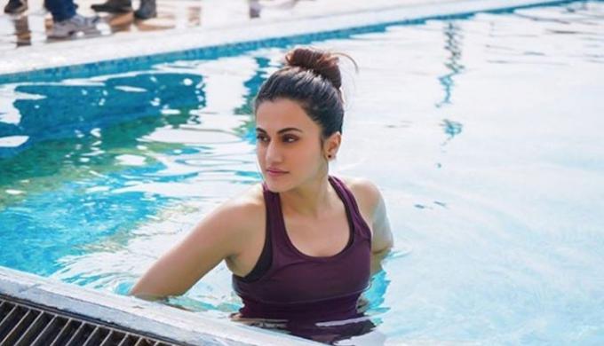 Indian actress Taapsee Pannu looks gorgeous in throwback photo from swimming pool