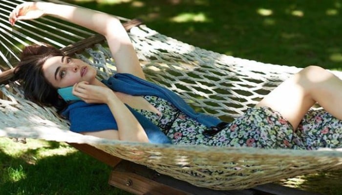 Turkish star Esra Bilgic turns brand ambassador for famous clothing line Khaadi? Fans are convinced so