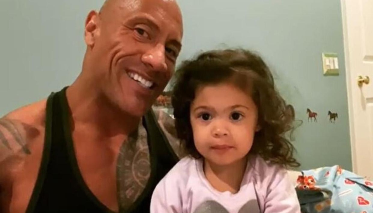Dwayne Johnson ‘The Rock’ brushes his girl Tiana’s hair in new cute