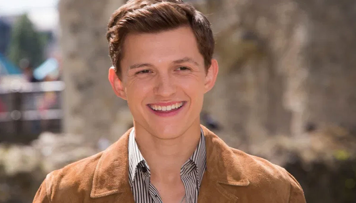 Tom Holland reveals his father tried to prevent famous 'Umbrella' Lip
