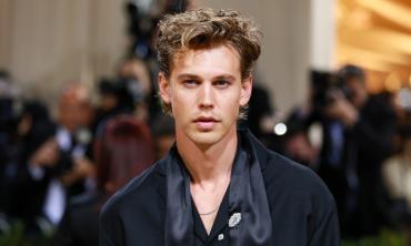 Austin Butler donned THIS many costumes in 'Elvis' 