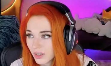 Amouranth lashes out at police for failing to help in cyber-stalking issue