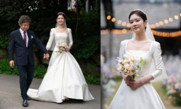 See: Jang Na Ra shares official pictures from her wedding ceremony
