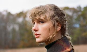 Taylor Swift to kickoff ‘ambitious’ stadium tour next summer