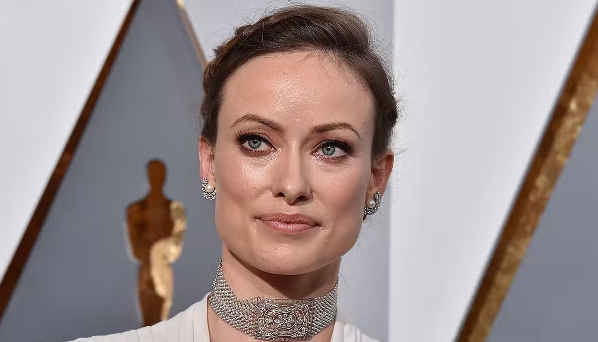 See Olivia Wilde seemingly unveils controversial salad dressing recipe