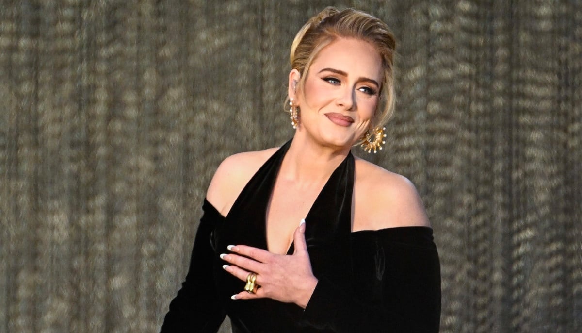 Adele tells about one Broadway show she wants to complete her EGOT