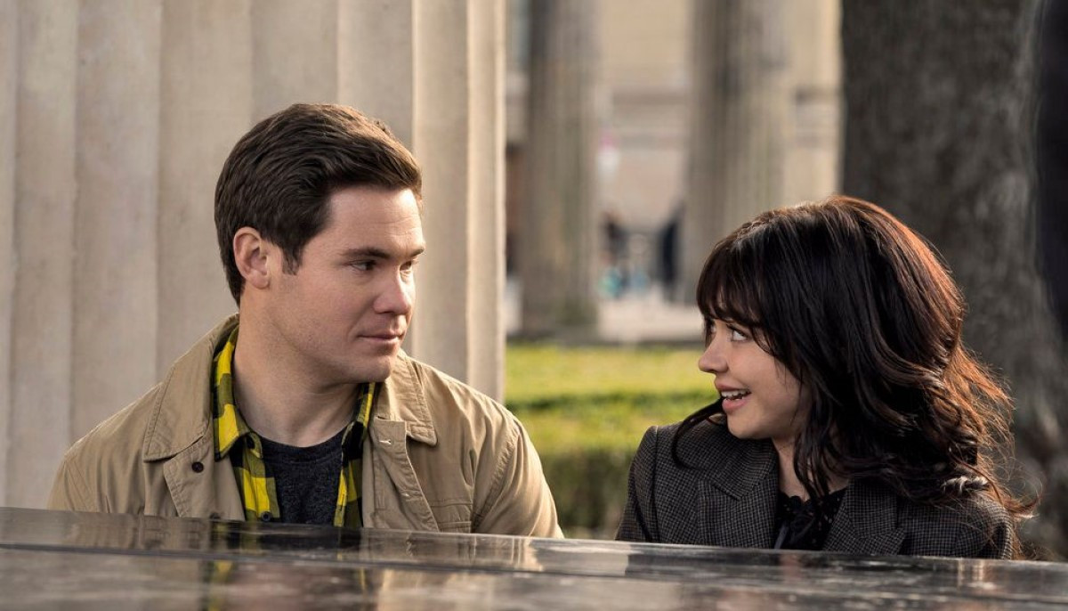 Adam DeVine, Sarah Hyland come together in 'Pitch Perfect' Spin-Off