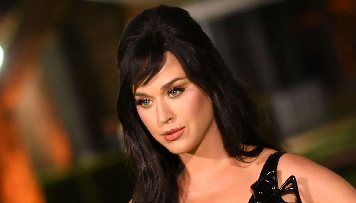 Katy Perry flaunts her ginger root in latest foodinspired outfit