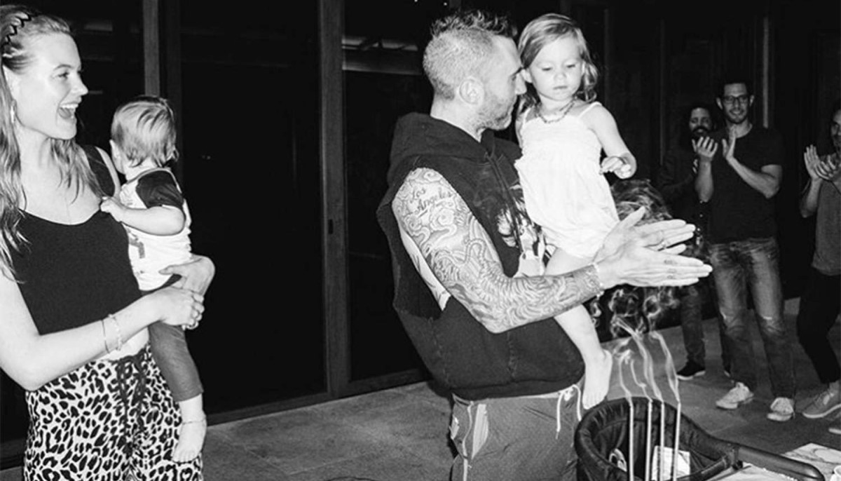 Adam Levine ‘Loves’ the CHAOS Being a Dad of 3