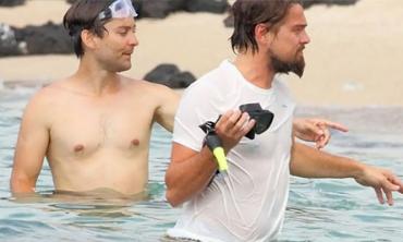 Leonardo DiCaprio, Neelam Gill, and Tobey Maguire splash in Ibiza 