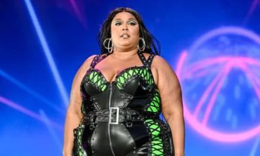 Lizzo dubs herself as 'no villian' while addressing harassment accusations