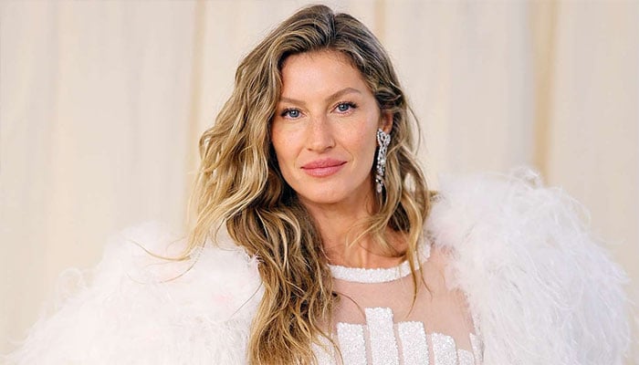 Gisele Bundchen receives late-Night pickup in Miami.
