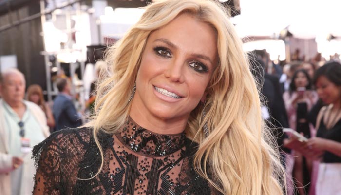 Britney Spears channels sunny side in first public outing since memoir release