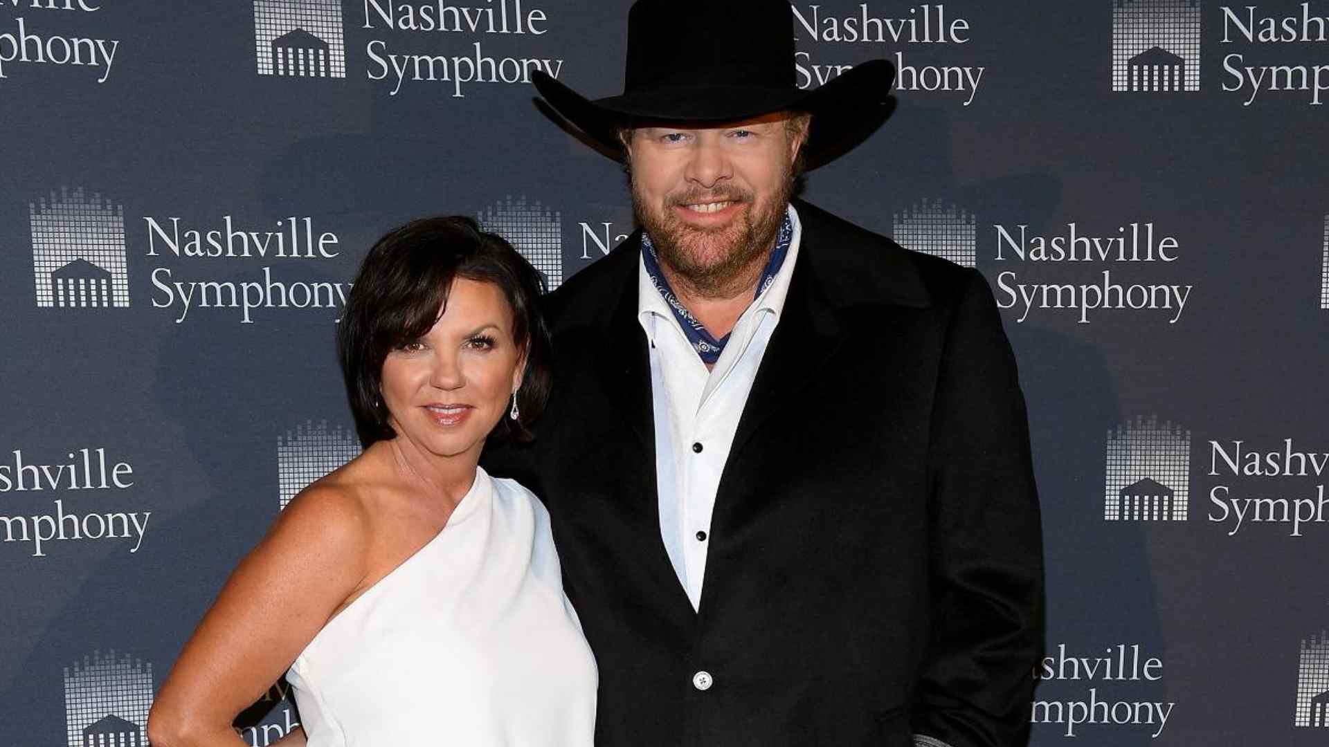 Toby Kieth and his wife have been married to for almost 40 years