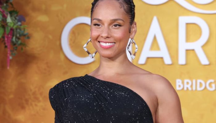 Alicia Keys makes bold speech at Grammys