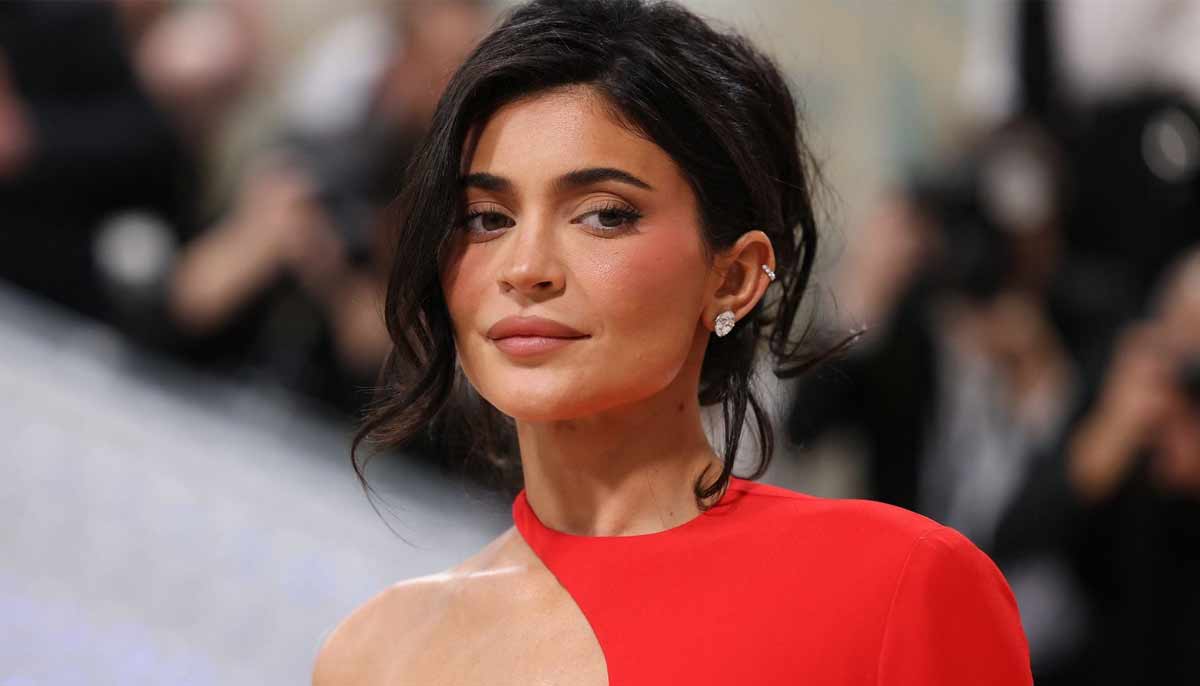 Kylie Jenner loses a close friend, feels devastated