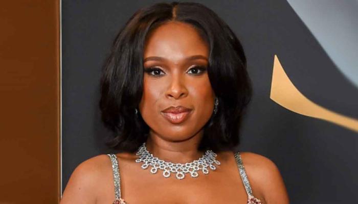 Jennifer Hudson regrets sitting courtside