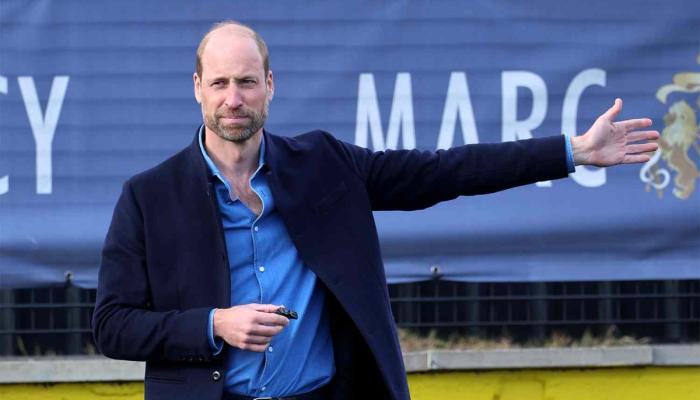 Prince William was in high spirits as he met with young aspiring referees and engaged in a hands-on training session.