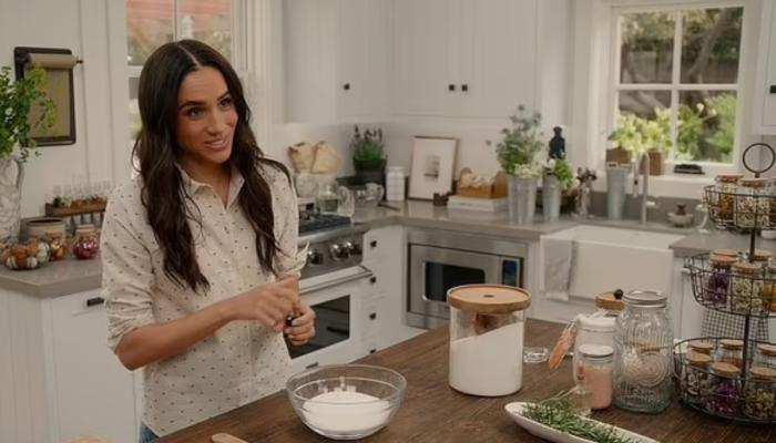 Meghan Markle  is seen mixing a homemade bath soak for her friend and longtime makeup artist, Daniel Martin