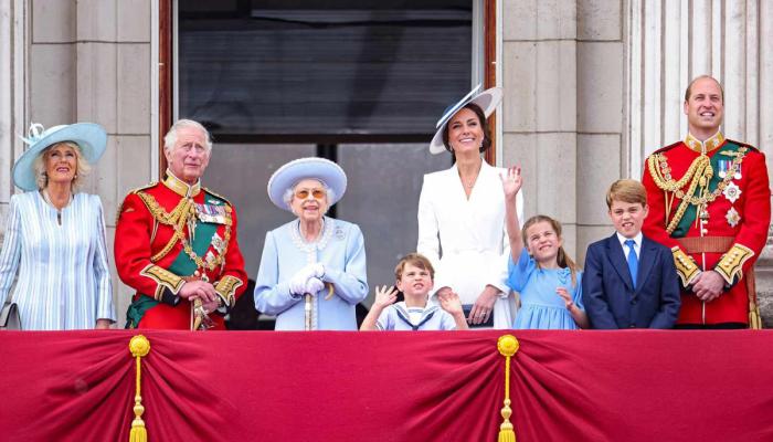 Palace secrets unveiled: new tell-all book to expose royal familys secret influence
