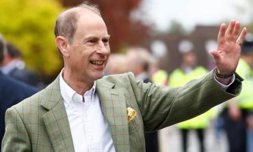 How Prince Edward was offered to be king, and why Queen Elizabeth rejected the idea