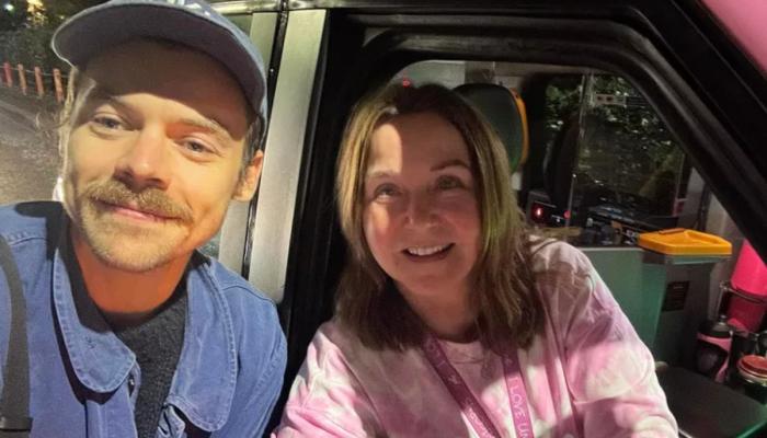 Harry Styles keeps it low-key with surprise cab ride after Tokyo marathon success