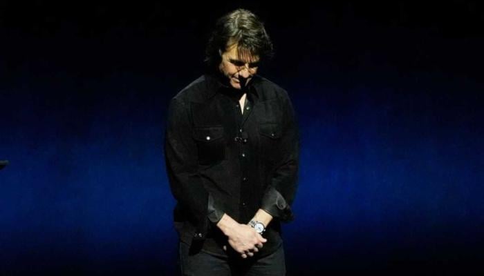 Tom Cruise honors with a moment of silence to co-star Val Kilmer at CinemaCon 2025