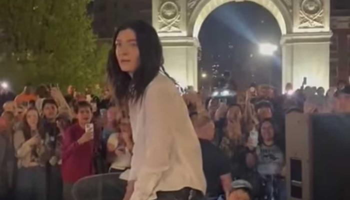Lorde takes Liability for her risky move after cops shut it down