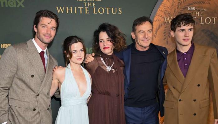 ‘The White Lotus’ star given ultimatum by fiancee