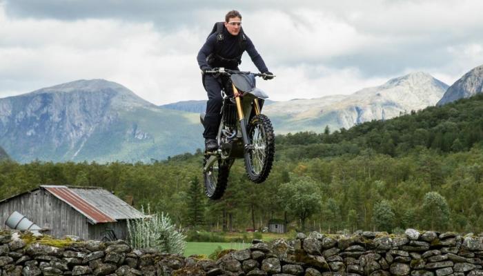 Tom Cruise Opens Up About Mission: Impossible Stunt Prep