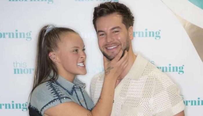 Jojo Siwa makes shocking remark about Chris Hughes