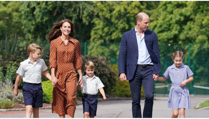 A Royal Tour: Step inside Prince William, Kate Middletons majestic homes