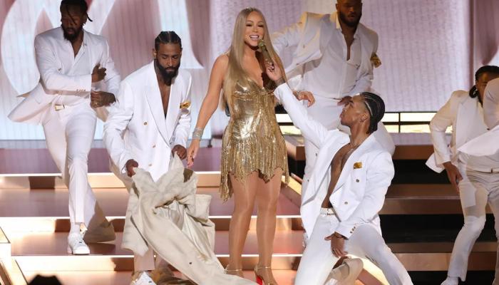 Mariah Carey makes sparkling outfit changes at 2025 BET Awards