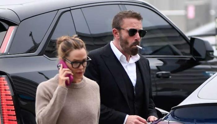 Ben Affleck, Jennifer Garner reunite in tense airport moment