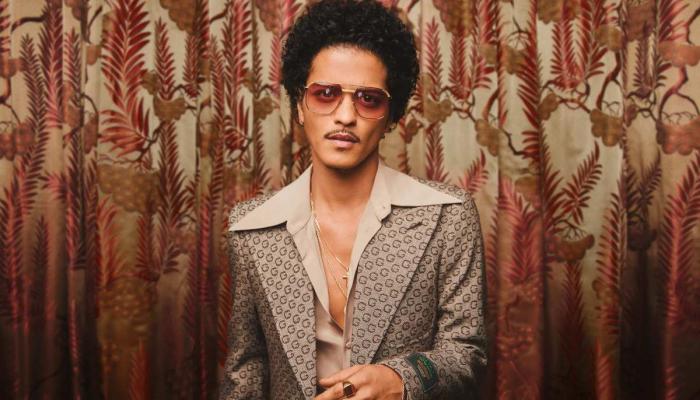 Bruno Mars remains irreplaceable on international charts