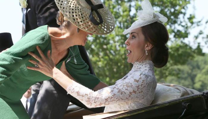 Kate Middletons quick reflexes save Duchess Sophie at Royal Ascot