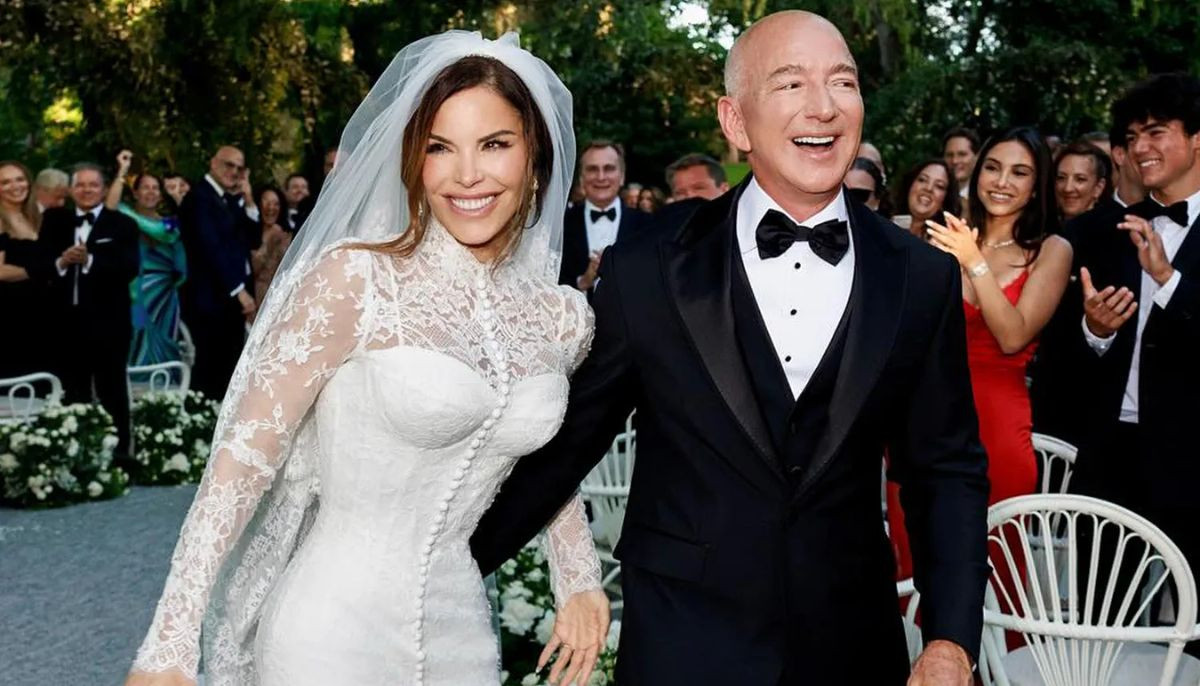 Why Jeff Bezos ‘begged’ to see Lauren Sánchez’s dress before wedding?(02)
