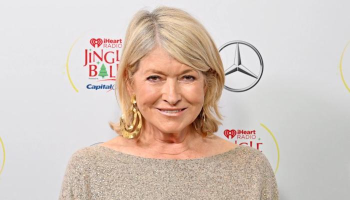 Martha Stewart stuns fans with dazzling look