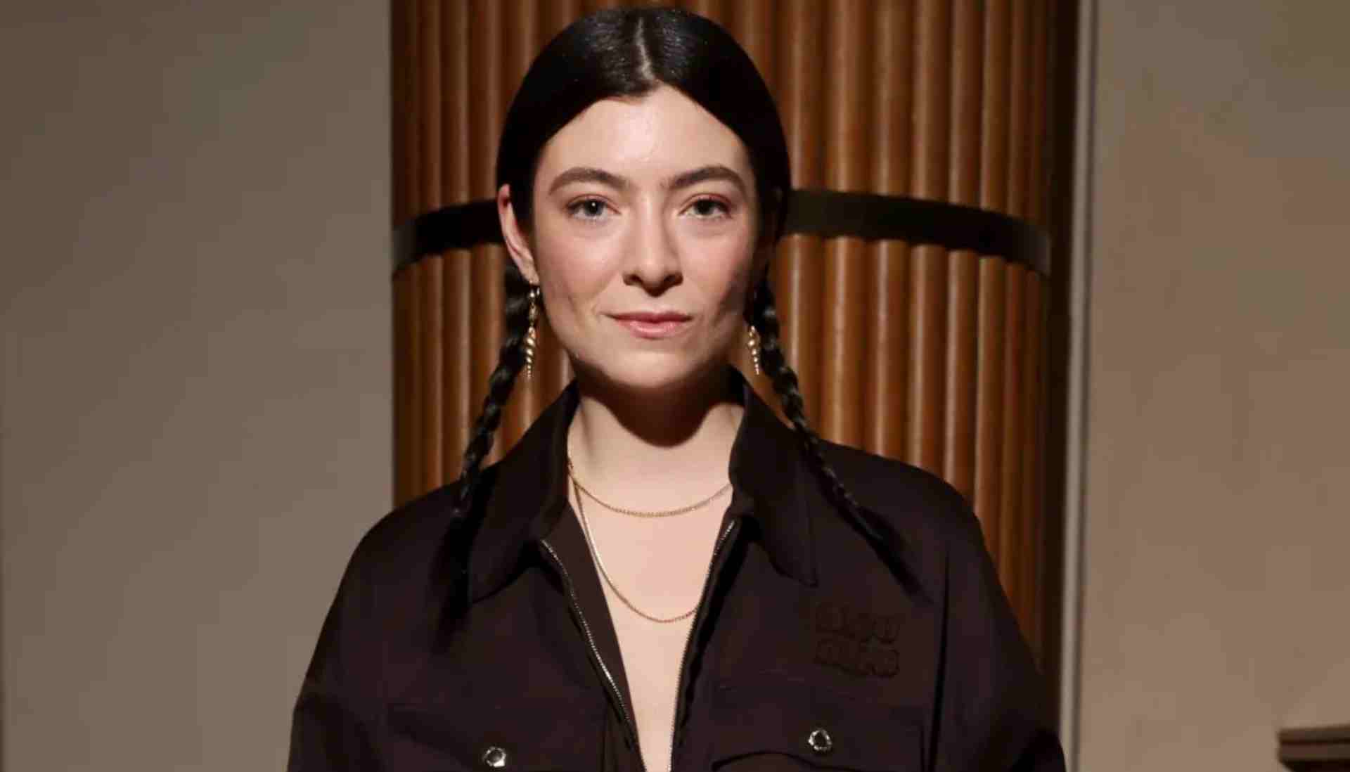 Lorde celebrates major achievement