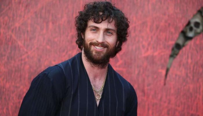 Aaron Taylor-Johnson’s unexpected red carpet look fuels bond debate