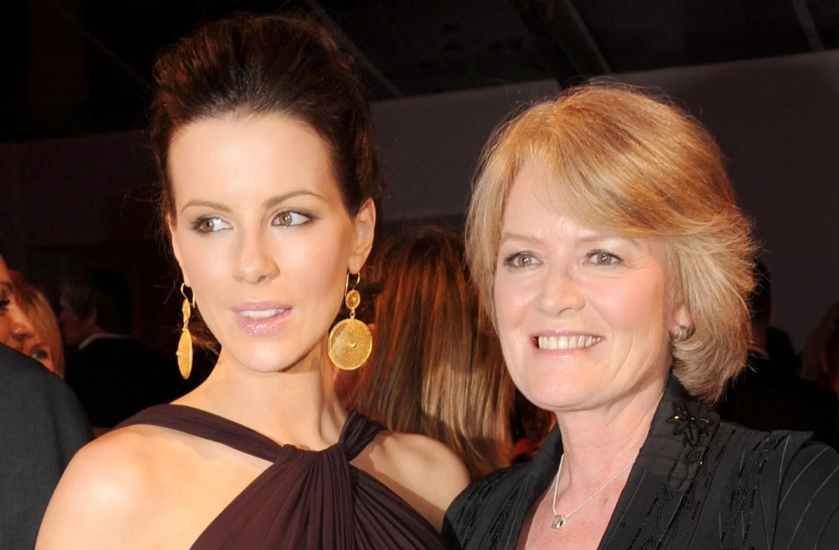 Kate Beckinsale surprises mother with sweet gesture