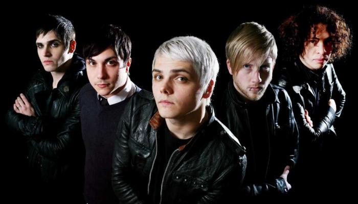 ‘My Chemical Romance’ fans decode cryptic post