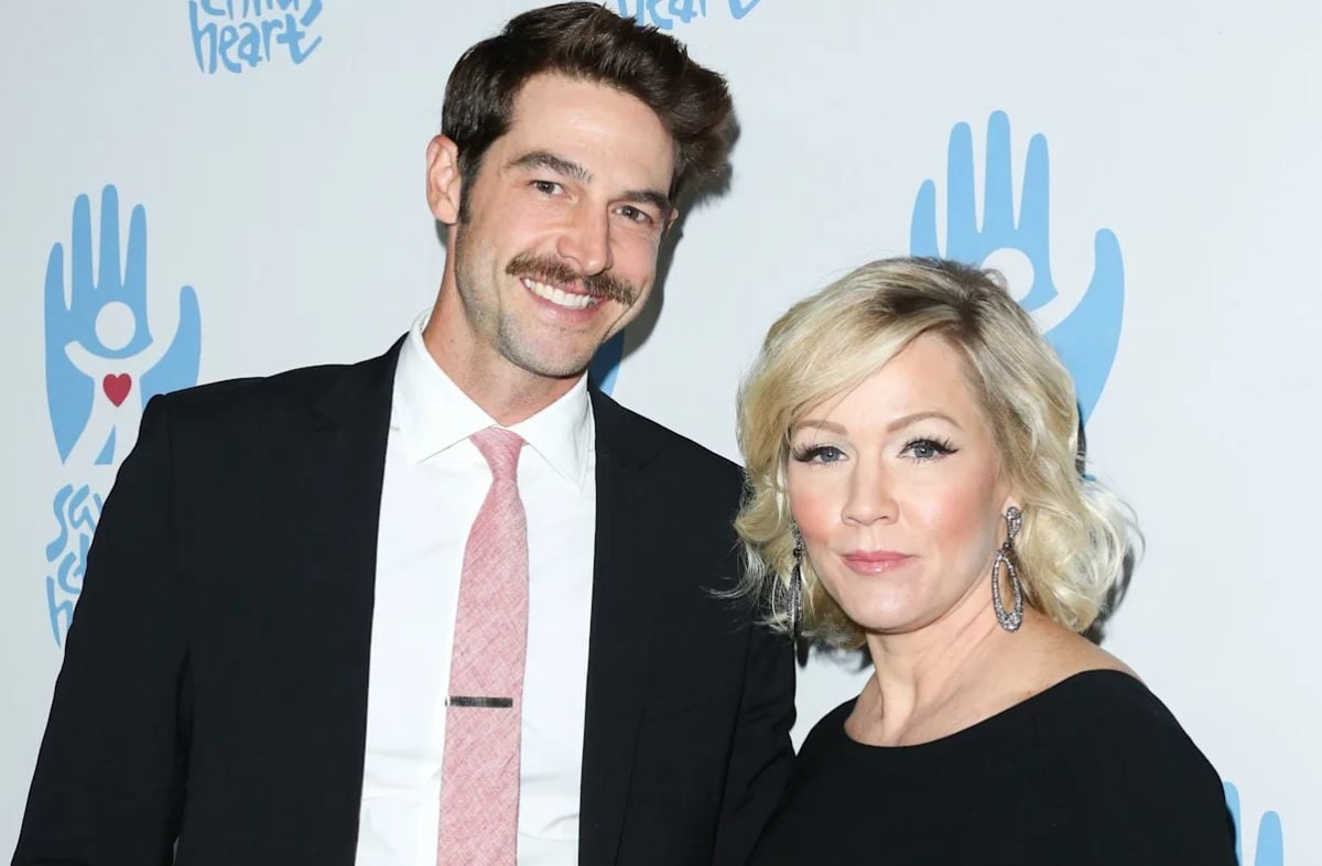 Jennie Garth, Dave Abrams celebrates a decade with throwback pictures