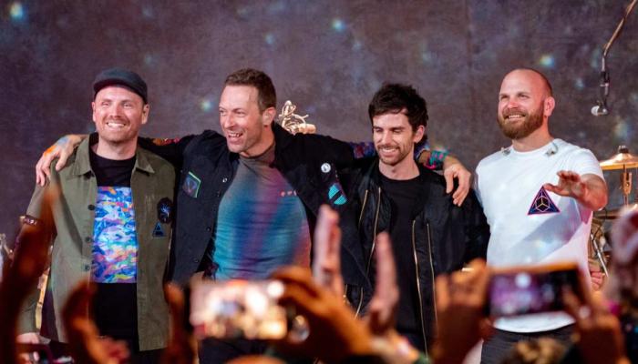 ‘Coldplay’ fans hilariously react to viral snub in latest post