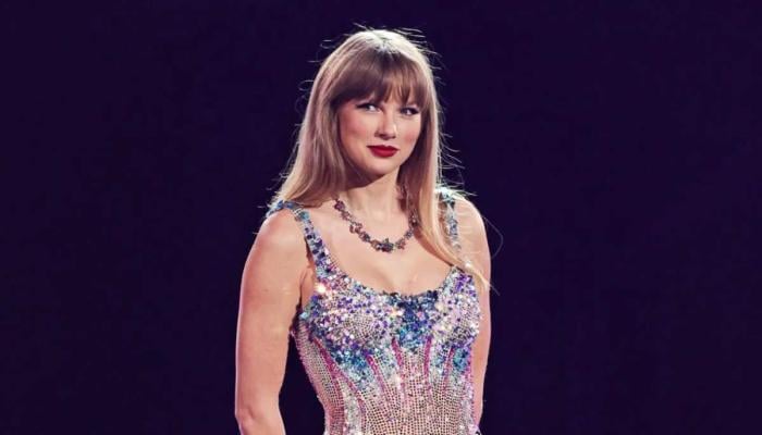 Taylor Swift fans crack ‘TS12’ album drop date