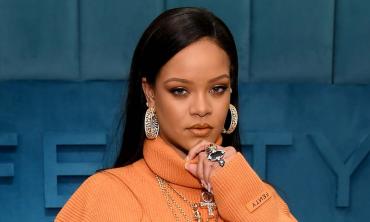 Rihanna’s gives stylish response to fashion critique 